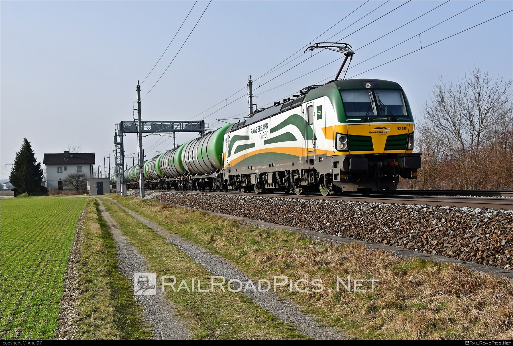 Siemens Vectron MS 193 595 Operated By GYSEV Cargo Zrt Taken By