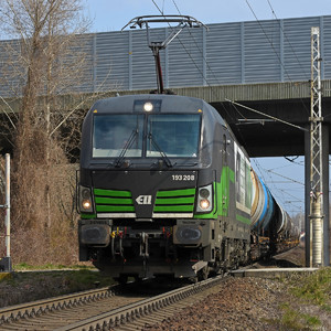 Siemens Vectron Ac Operated By Frachtbahn Traktion Gmbh